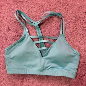 VS Sport sports bra